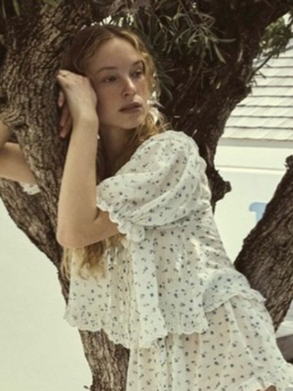 DÔEN Lazuli Top in the Blue Sweetpea floral print